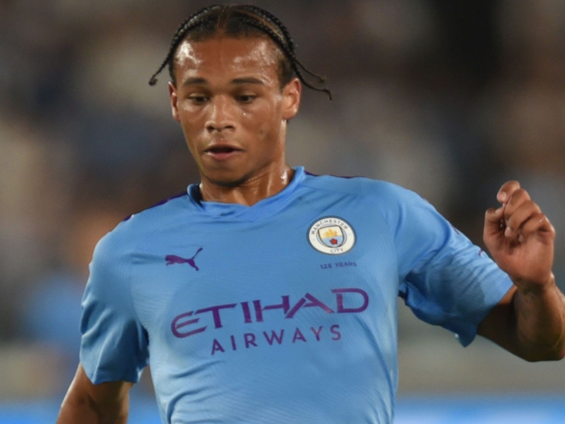 محطات في حياة اللاعب ساني